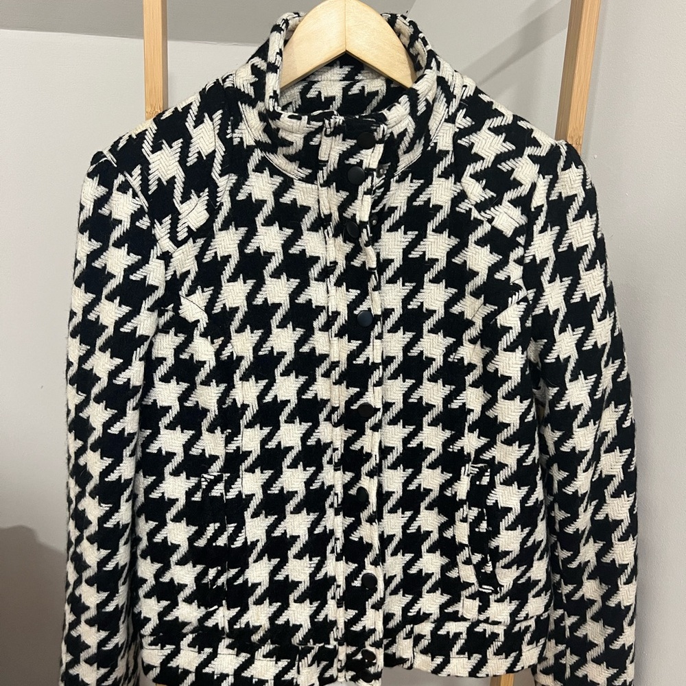 Cute Black and White Houndstooth Jacket